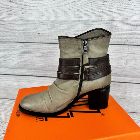 Miz Mooz Women's Distressed Kaycee Taupe Buckle Slouch Booties Size 40/(9/9.5) - Picture 6 of 10